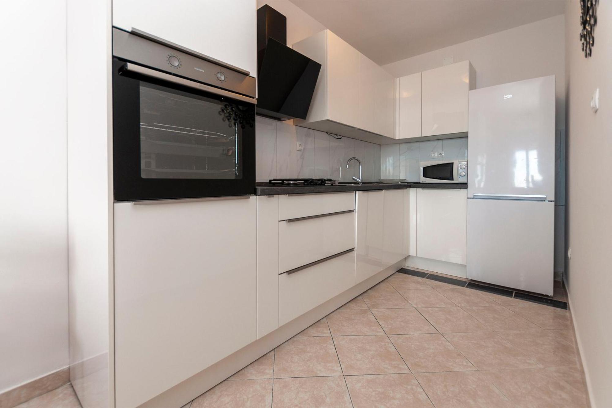Apartment And Rooms Tatjana Омиш Экстерьер фото