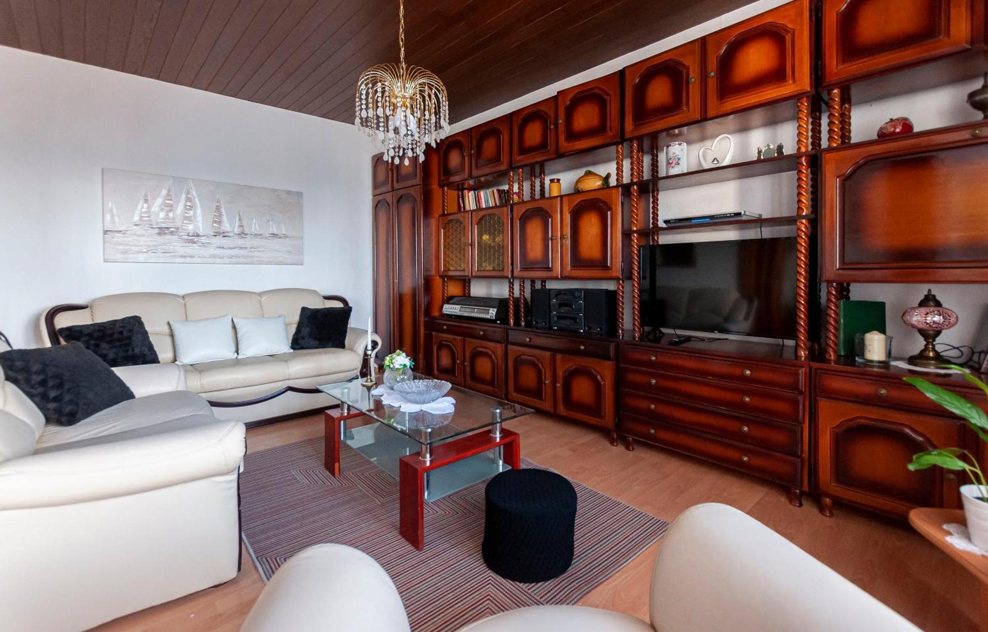 Apartment And Rooms Tatjana Омиш Экстерьер фото